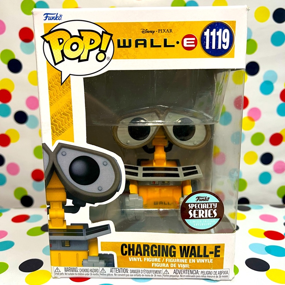 Disney Pixar Charging Wall-E Funko Pop #1119 (damaged box)